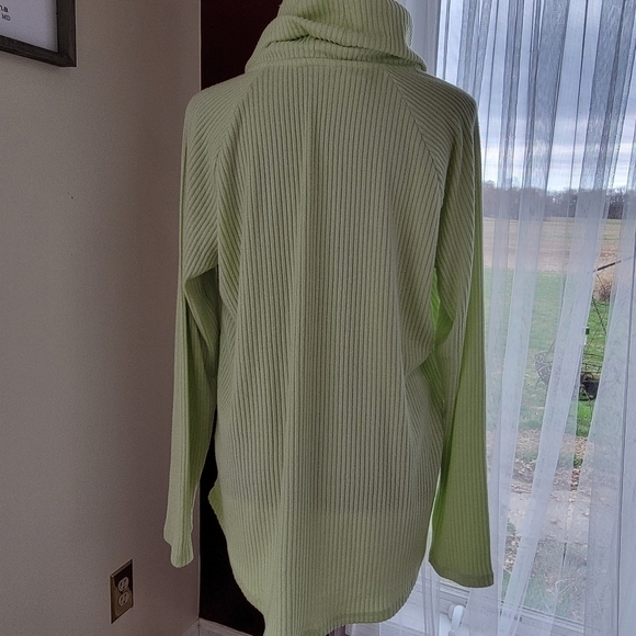 Sonoma Chartreuse Lightweight Cowlneck Sweater Size XL EUC - Picture 3 of 9